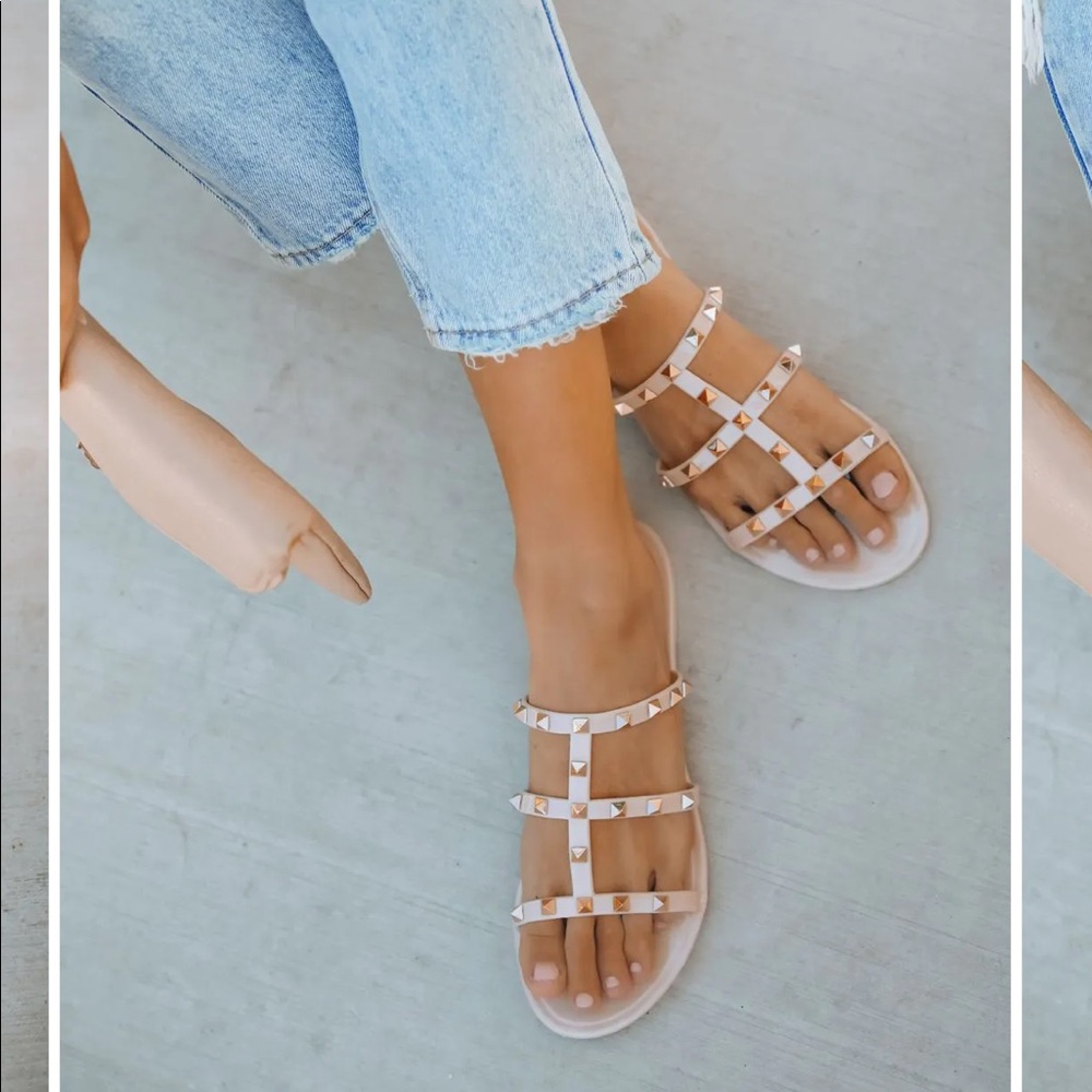 Treasured gold studded sandal in nude - Picture 6 of 7